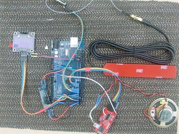 DIY 'Fox Box' radio controlled game calls.