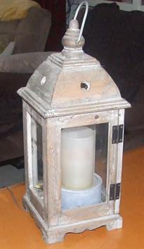 DIY flickering flame lantern 